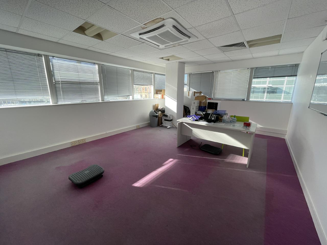 Bureau Rennes 391m² Location bureau Rennes Ille-et-Vilaine OLBUR2420463 9